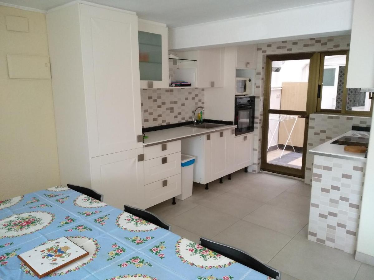 Familias A 50 Metros De La Playa Appartement *